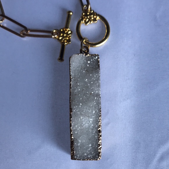 New! Quartz Druzy Stone Pendant Necklace - Picture 5 of 16